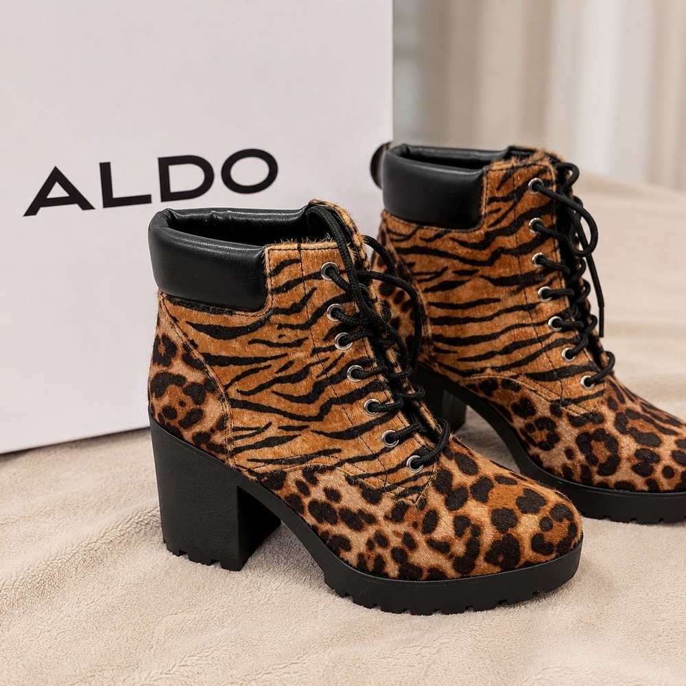NWOT ALDO Leopard Tiger Print Lace Up Chunky Heel Ankle Boots Lug Sole SZ 8.5